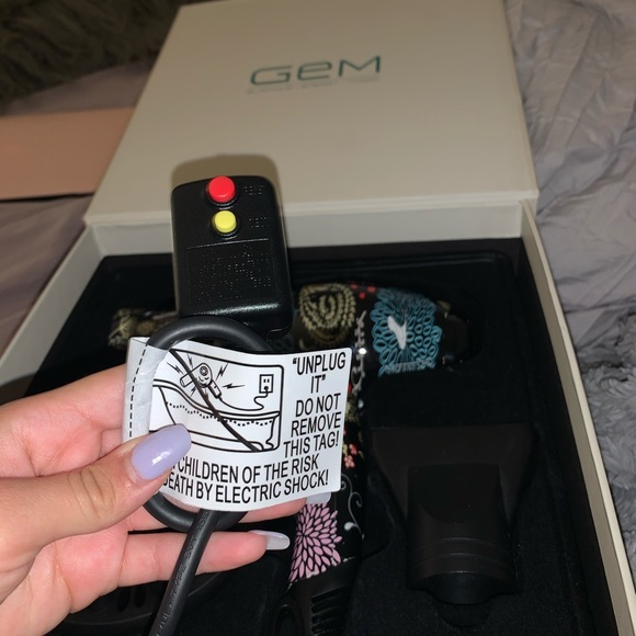 Mini Hairdryer - Picture 8 of 10